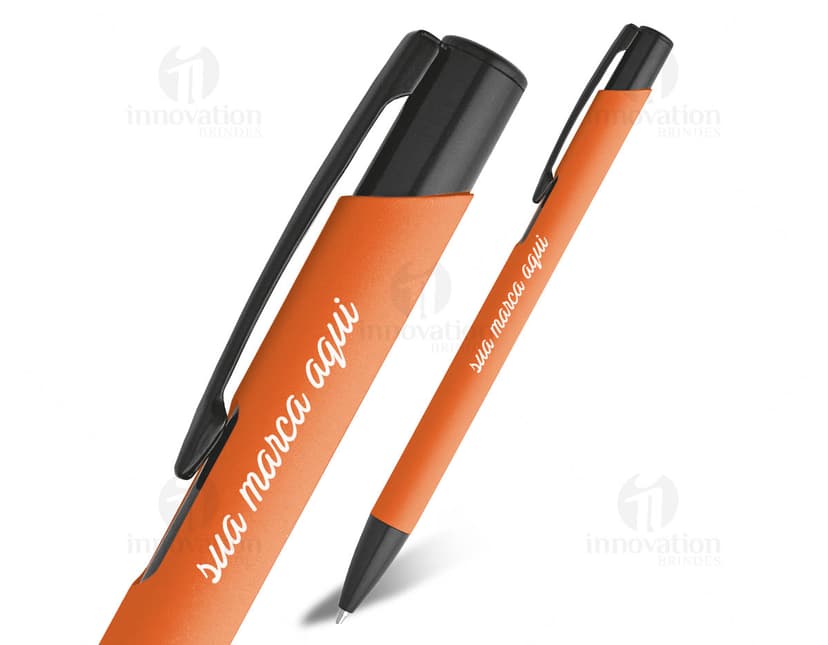 Caneta de metal elegante e durável para escrita de alta qualidade. Ideal para escritório, escola ou negócios. Design moderno em prata, perfeito para assinar documentos e criar obras de arte. Garanta a sua!