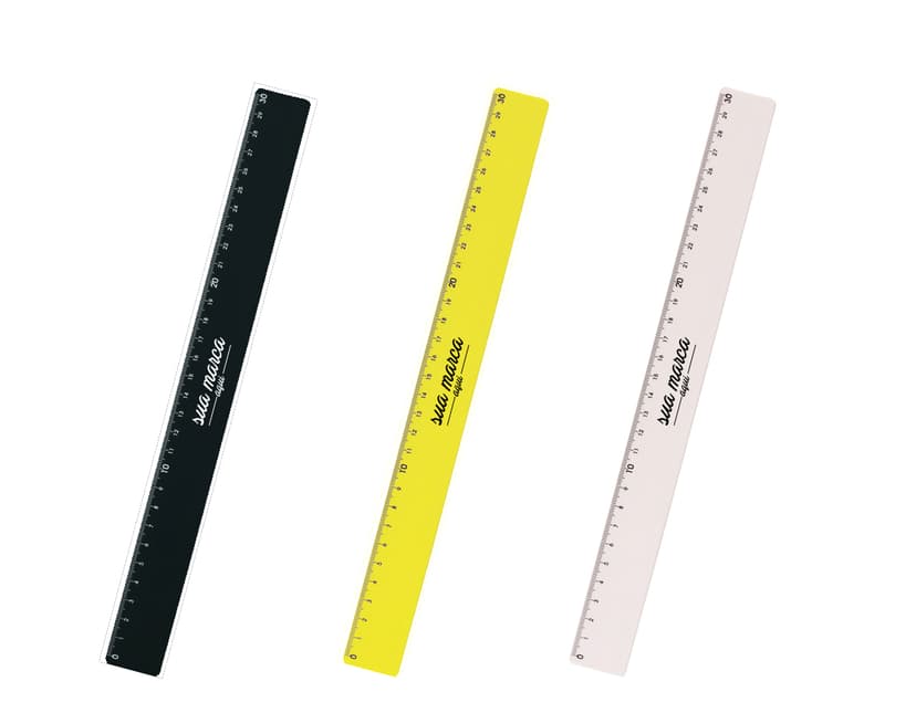 Régua plástica de 30 cm - 02: ferramenta precisa e indispensável para medições de alta precisão. Ideal para projetos de carpintaria, trabalhos escolares ou escritório. Fabricada em plástico resistente, com marcações em centímetros e milímetros. Garanta já a sua!