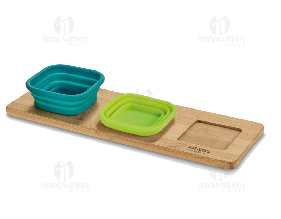 Base de mesa em madeira - 01, o complemento perfeito para sua decoração! Feita com materiais de alta qualidade e design elegante, esta base de mesa é ideal para trazer sofisticação ao seu ambiente. Com detalhes em metal e acabamento impecável, este item é essencial para quem busca praticidade e estilo. Adquira já a sua e transforme o seu espaço!