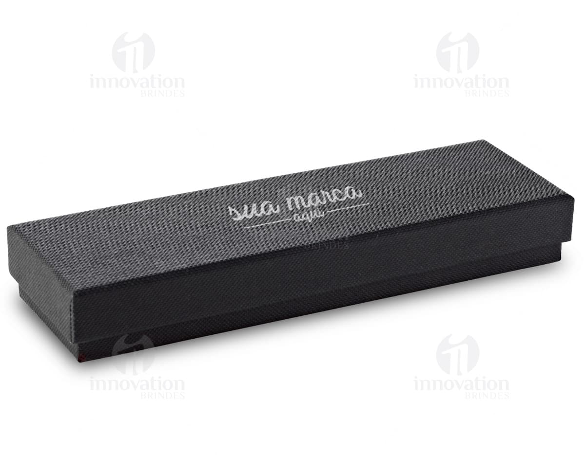 Estojo de papel cartão para armazenar seus dispositivos eletrônicos com segurança. Ideal para guardar dongles, modems, equipamentos e acessórios eletrônicos. Mantenha seus objetos organizados e protegidos. Perfeito para escritório, casa ou viagens. Moderno e prático. Compre já! #estojo #papelcartão #dispositivoseletrônicos #acessórios #organização