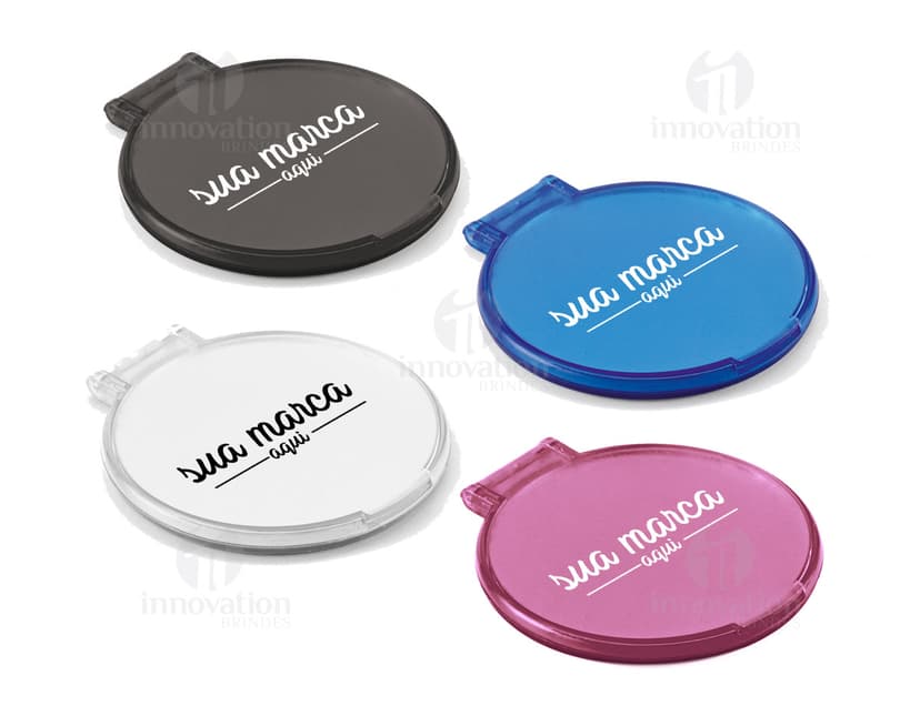 Espelho de bolsa de plástico perfeito para retoques rápidos de maquiagem. Leve e compacto, ideal para carregar na bolsa. Prático e funcional, um item essencial para estar sempre impecável. Garanta o seu agora! #maquiagem #beleza #espelhodebolsa #brindes.