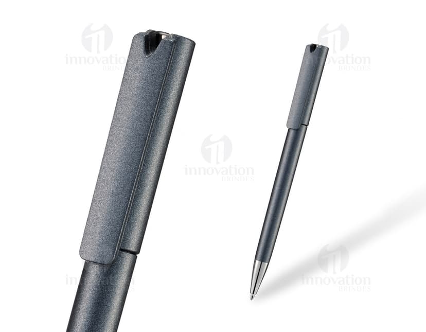 Caneta plástica para seu escritório ou escola - 110. Ideal para escrever, desenhar e organizar suas tarefas. Adquira já a sua!