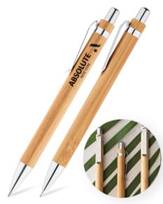 Caneta e lapiseira em bambu em fundo branco.
