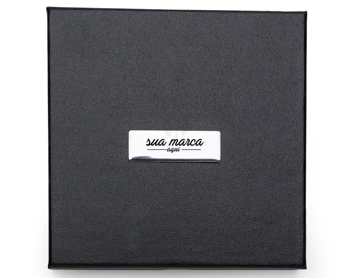 Kit Executivo 2 Peças - Conjunto de alta qualidade em couro, ideal para escritório. Inclui bloco de notas em papel de luxo e pasta de couro retro para organizar seus documentos. Perfeito para reuniões de negócios e presentes corporativos. Adquira já!
