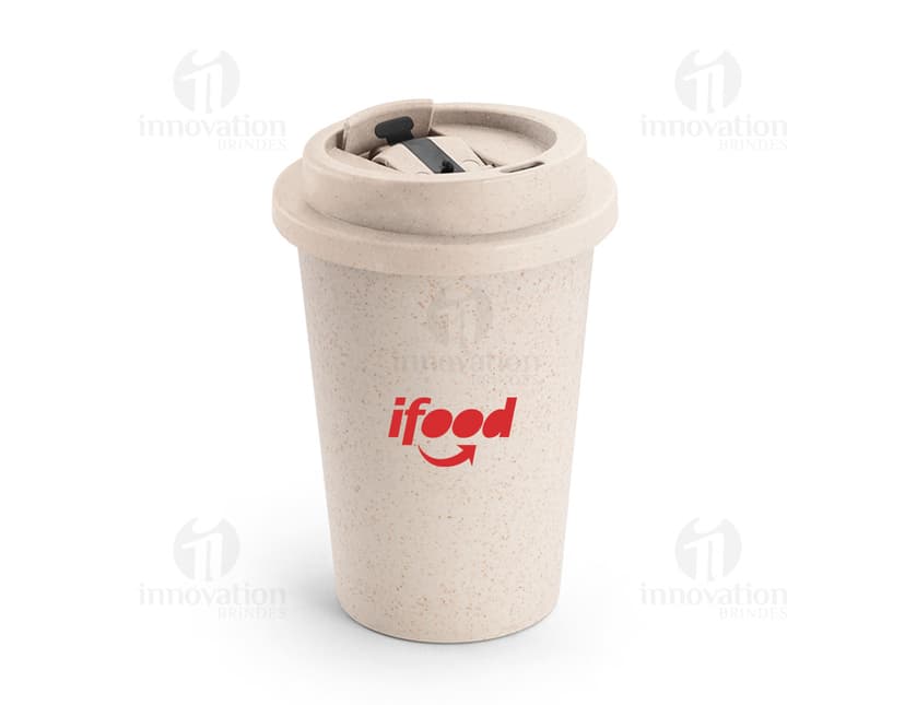 Copo de Viagem: A solução perfeita para levar suas bebidas favoritas para onde quer que vá. Fabricado em metal resistente, esse copo elegante e prático é perfeito para manter sua bebida quente ou gelada por mais tempo. Ideal para quem está sempre em movimento. Garanta já o seu!