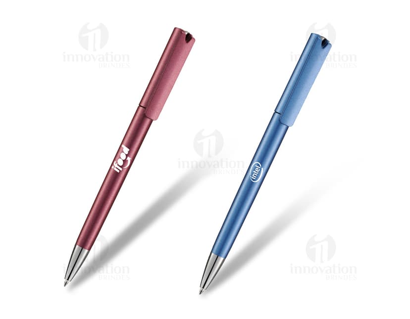 Caneta plástica esferográfica ideal para escrita suave e precisa. Perfeita para uso no escritório, escola ou em casa. Disponível em diversas cores vibrantes. Aumente sua produtividade e criatividade com essa ferramenta indispensável. Adquira já a sua!