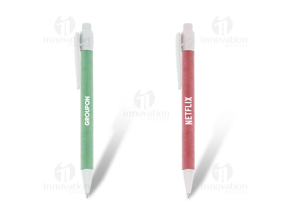 Caneta esferográfica reciclada - Ideal para um escritório sustentável. Feita de plástico reciclado, com ponta de metal e tinta de qualidade. Escreva com conforto e consciência ambiental. Adquira já a sua!