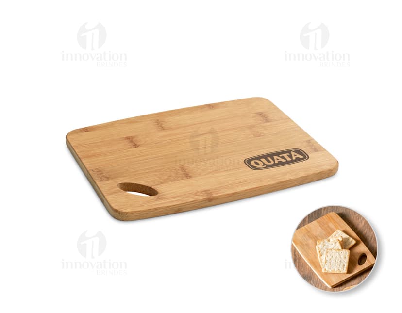 Tábua de queijos em papelão marrom com design vintage e textura rústica. Perfeita para servir e presentear, ideal para amantes de queijo. Adquira a sua já!