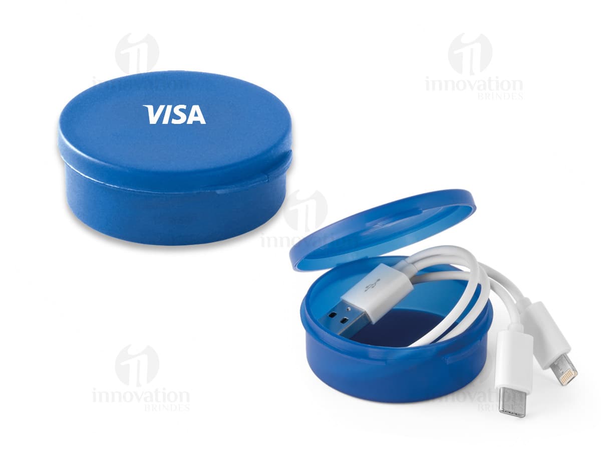 Cabo USB 3 em 1 - Conectividade versátil para seus dispositivos. Carregue e transfira dados com praticidade em um único cabo. A solução perfeita para otimizar sua rotina digital. Garanta o seu!