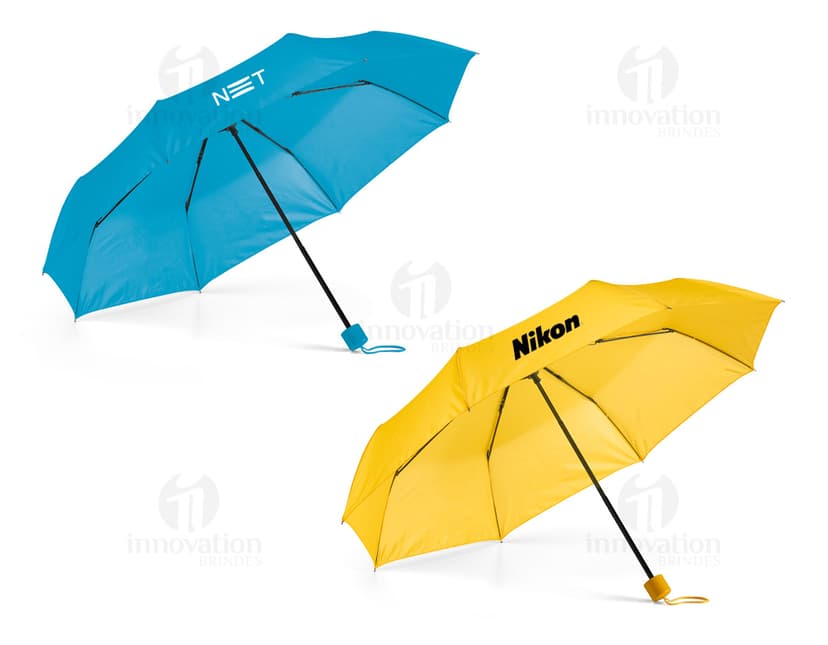 Guarda chuva dobrável em preto, ideal para dias chuvosos e proteção contra o sol. Design moderno e compacto, perfeito para te acompanhar em todas as estações. Mantenha-se protegido com estilo!