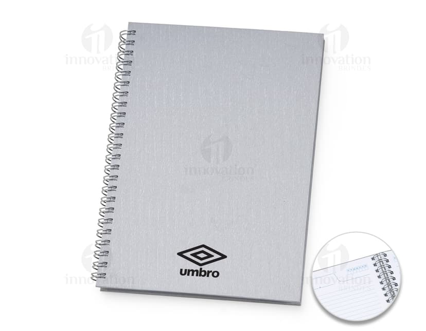 Caderno de negócios feito com papel reciclado, perfeito para anotações e ideias. Com capa de papelão, é ecológico e ideal para manter-se organizado. Use para fazer suas anotações e não esqueça de nada!