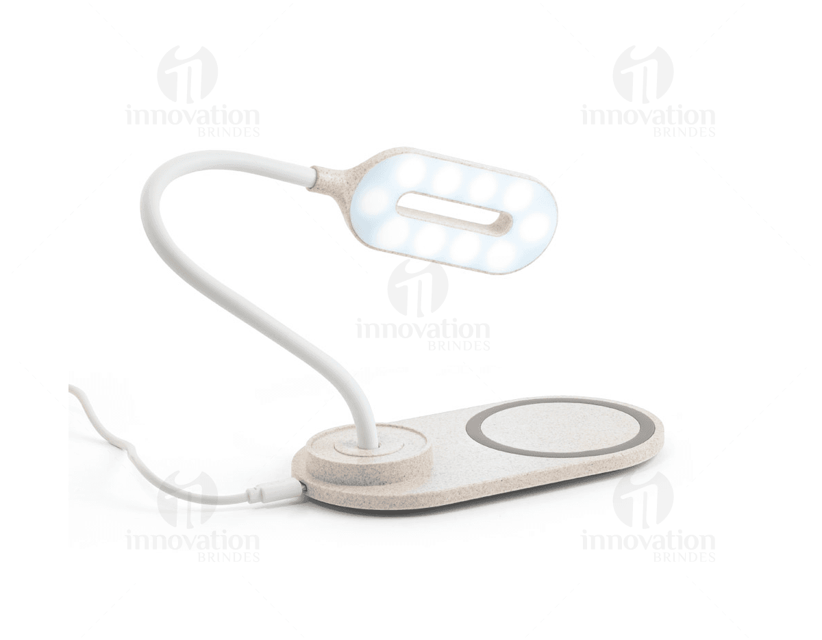 Luminária com carregador - Design moderno e tecnológico para iluminar e carregar seus dispositivos com praticidade. A combinação perfeita de estilo e funcionalidade em um único produto. Ideal para escritórios e ambientes corporativos. Nunca fique no escuro novamente!