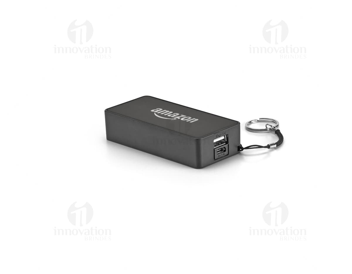 Power Bank 4.000 mAh - Carregue seus dispositivos eletrônicos com praticidade e segurança. Com design moderno e tecnologia de ponta, este equipamento é essencial para garantir energia extra onde quer que você esteja. Nunca mais fique sem bateria!