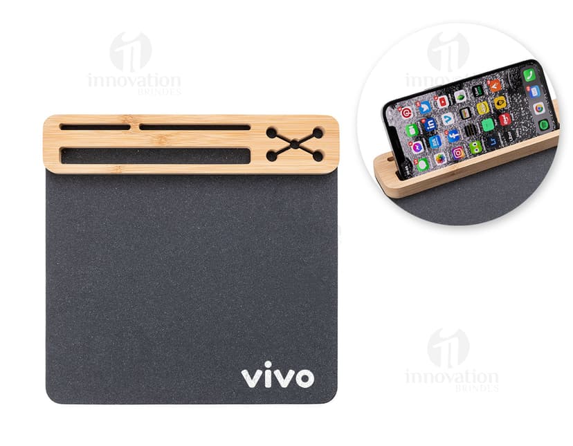 Mouse Pad sintético grafite bambu, ideal para apoiar o mouse do notebook ou computador. O produto combina tecnologia e elegância, sendo perfeito para uso em ambientes de trabalho ou estudo. Com design moderno e discreto, é um item essencial para garantir precisão e conforto durante o uso do mouse.