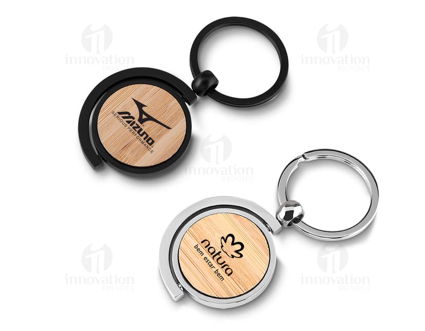 Chaveiro personalizado em formato redondo, com design moderno e brilhante. Ideal para representar o seu negócio com estilo. Imagem isolada com reflexo, perfeito para presentear seus clientes. Adquira já o seu chaveiro exclusivo e promova sua marca com elegância.
