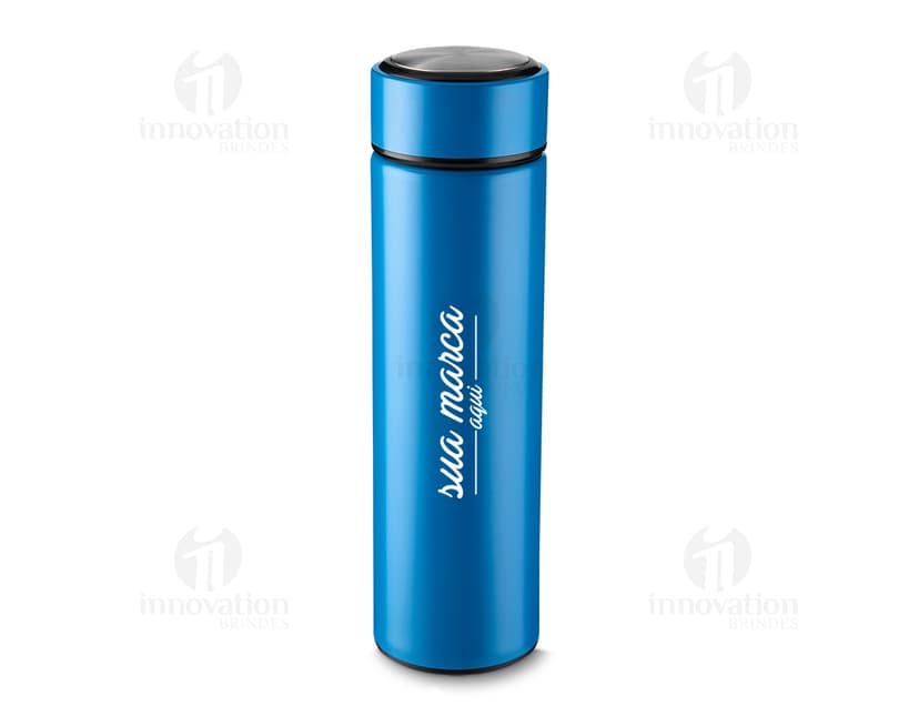 Garrafa Térmica 450ml: mantenha suas bebidas favoritas na temperatura ideal! Ideal para uso diário, essa garrafa térmica em metal mantém sua bebida quente ou fria por horas. Design elegante e prático, perfeito para levar para o trabalho, academia ou viagens. Aproveite o máximo de frescor e sabor aonde quer que você vá. ¡Confira já!
