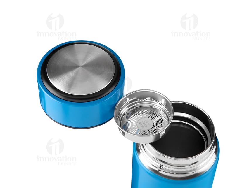 Garrafa térmica 450ml - Mantenha suas bebidas quentes ou geladas por mais tempo com a garrafa térmica de 450ml. Perfeita para levar em viagens, para o trabalho ou para a academia. 

Utilize-a com seu desodorante, shampoo ou produto de higiene favorito. Feita de plástico resistente, com design elegante e tampa prática. Ideal para cuidar da sua saúde e bem-estar em qualquer lugar. Garanta a sua garrafa térmica 450ml agora!