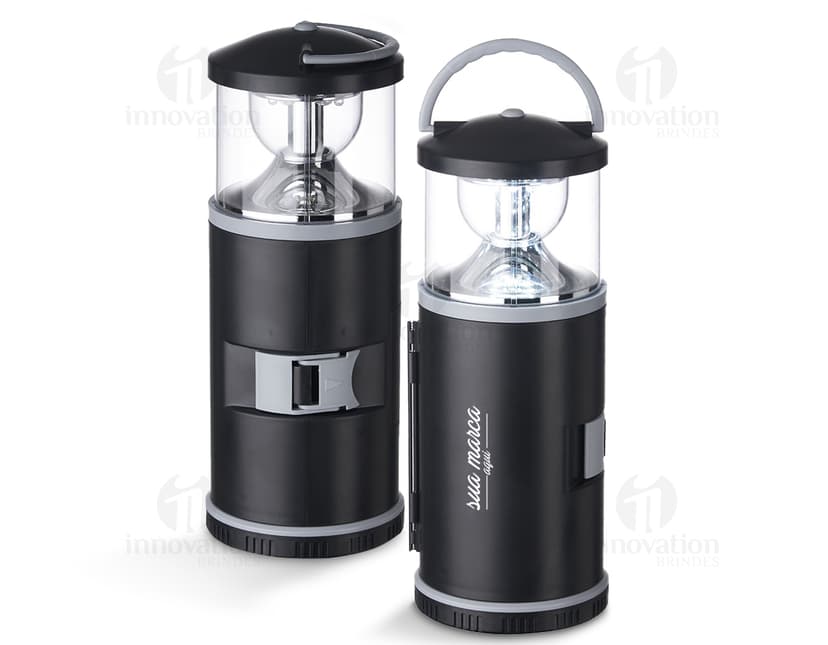 Kit Ferramentas com Lanterna: Ideal para qualquer emergência! Este conjunto vem com todos os acessórios necessários para realizar reparos e manutenções. Com equipamentos de alta qualidade e lanterna embutida para iluminar seu trabalho. Adquira já o seu e esteja sempre preparado.