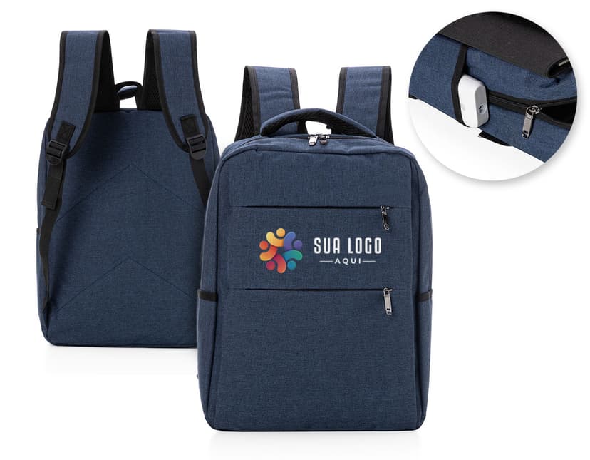 Mochila para notebook em couro preto, ideal para viagens de negócios. Moderna, elegante e segura, possui compartimentos amplos e fecho com zíper para transportar seu laptop com estilo. Perfeita para o homem de negócios que busca praticidade e sofisticação. Adquira já a sua e leve seu escritório para onde for!