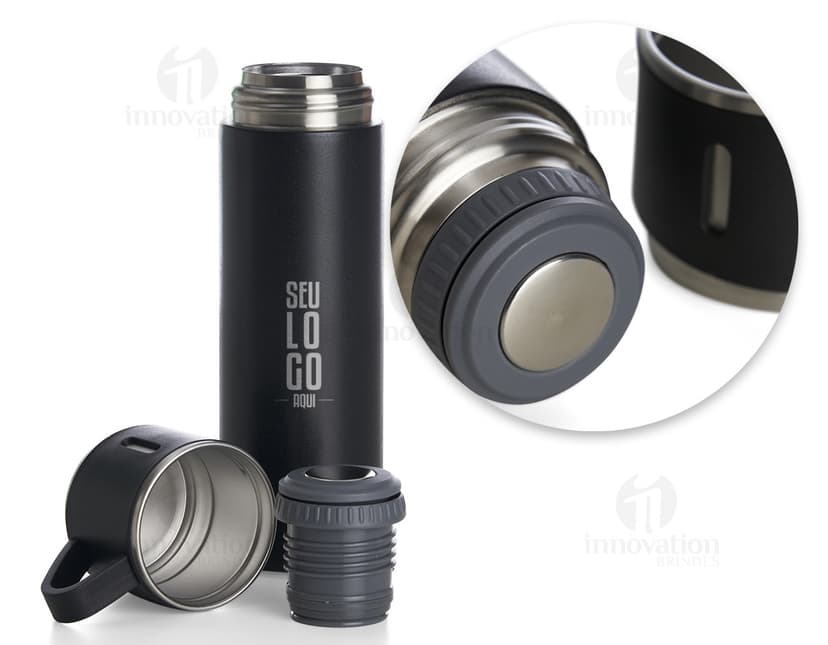 Garrafa térmica inox 450ml, ideal para manter suas bebidas quentes ou frias por horas. Feita em aço inoxidável, resistente e durável. Perfeita para acompanhar você em viagens, no trabalho ou em atividades ao ar livre. Mantenha-se sempre hidratado com estilo e praticidade. Adquira já a sua!