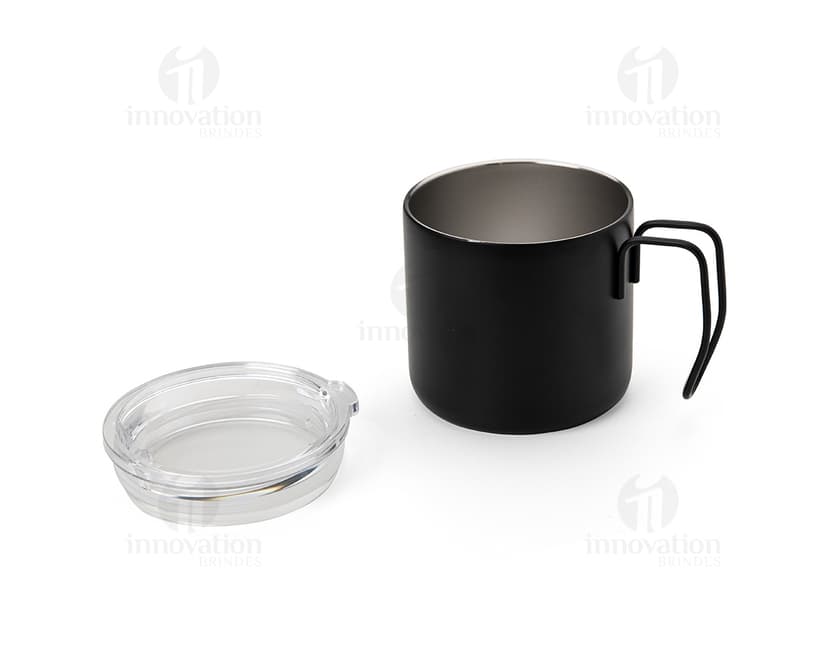 Caneca Inox 350 ml - Ideal para desfrutar de suas bebidas favoritas com estilo. Fabricada em aço inoxidável, esta caneca é resistente e durável. Perfeita para café, chá ou outras bebidas quentes. Adicione um toque de modernidade à sua rotina matinal. Adquira já a sua!