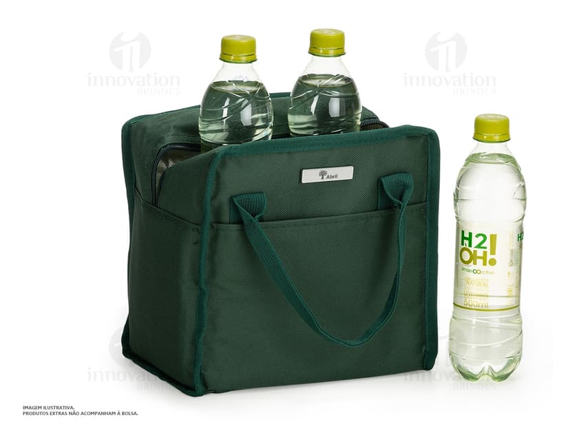 Bolsa térmica 7 litros de alta qualidade em couro retro para manter seus alimentos e bebidas frescos durante suas viagens e passeios. Ideal para quem busca praticidade e estilo. Adquira já a sua e aproveite!