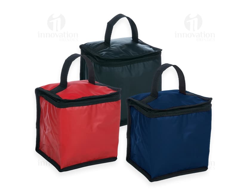 Bolsa térmica 4 litros para manter seus alimentos frescos em grande estilo. Ideal para passeios, viagens e para o dia a dia. Garanta já a sua!