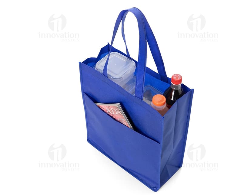 Sacola colorida de tecido TNT com bolso, em tons de rosa e amarelo. Ideal para compras em lojas, presentes e embalagens de produtos. Elegante e moderna, perfeita para celebrar aniversários, feriados e datas especiais.