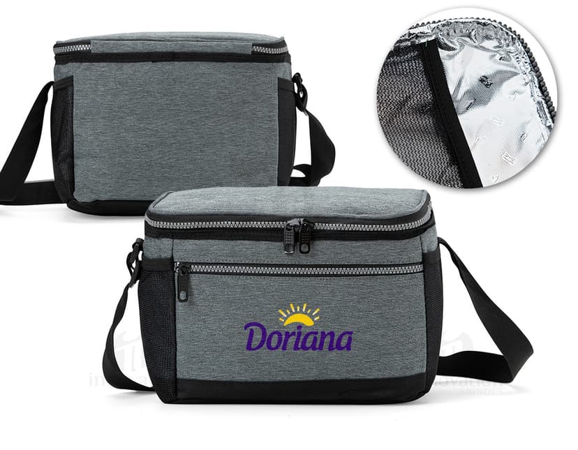 Bolsa Térmica 10 Litros - Mantenha seus alimentos sempre frescos com nossa bolsa térmica de 10 litros. Feita com material resistente e alça confortável, perfeita para qualquer ocasião. A solução ideal para manter a temperatura dos seus itens durante viagens e passeios. Garanta a sua agora!