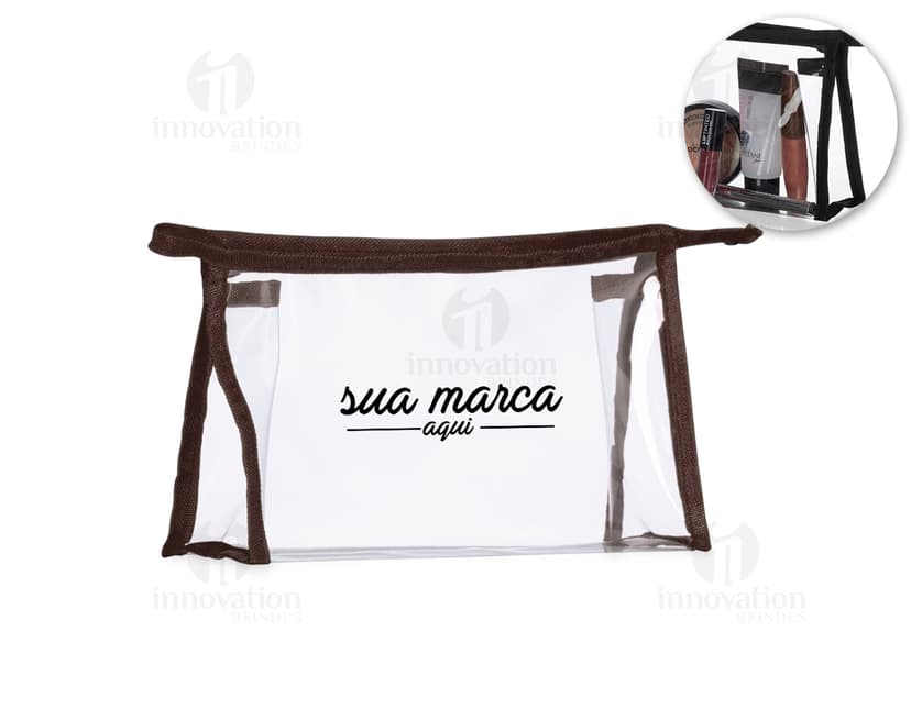 Imagem de nécessaire plástica retro vazia, em estilo vintage e design atemporal. Perfeita para organizar seus pertences de forma charmosa e prática. Ideal para guardar maquiagens, itens de higiene pessoal e acessórios diversos. Produto versátil e compacto, feito de plástico resistente. Adquira já a sua e tenha tudo sempre à mão!