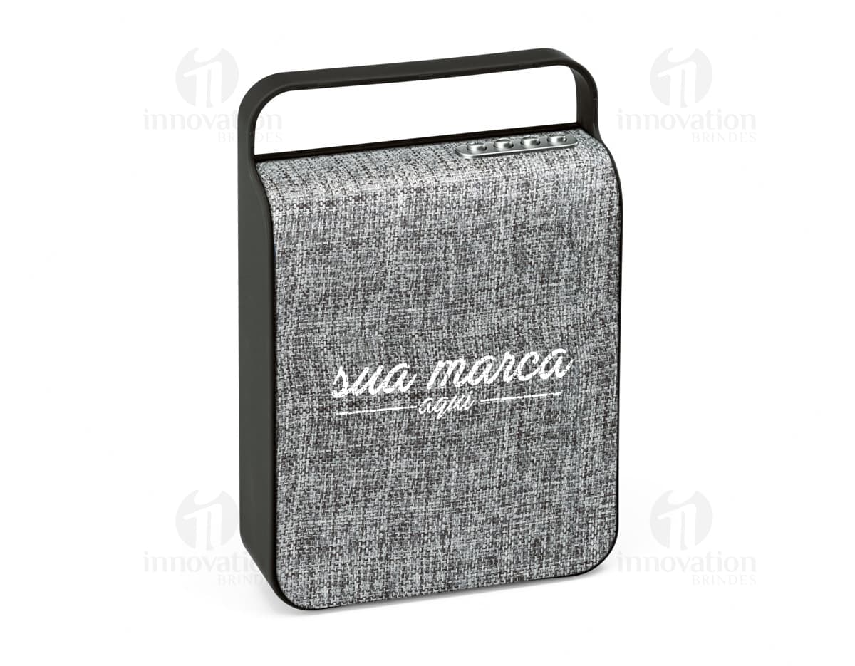 Caixa de som de luxo em couro preto para um som elegante e potente. Perfeita para presentear ou usar no trabalho. Moderna e segura, com alça de metal e fecho com cadeado. Compre já e garanta sua música em alto estilo!