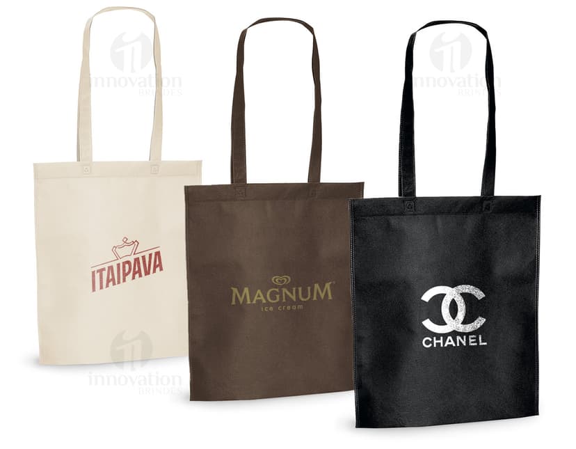 Sacola 380 x 415mm para compras seguras e práticas. Feita em material resistente, ideal para presentes e compras. Aproveite nossa promoção!
