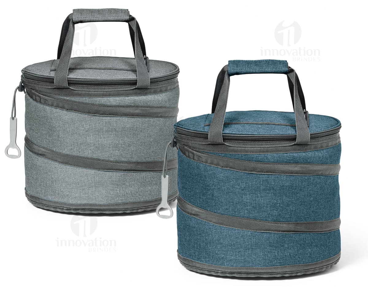 Bolsa Térmica Fashion em Couro para Manter seus Alimentos Frescos por Mais Tempo. Perfeita para Negócios e Lazer. Ideal para Viagens, Shopping e Picnics em Família. Mantenha suas Refeições Sempre na Temperatura Certa. Além de Estilosa e Prática, é uma Bolsa Térmica de Alta Qualidade. Compre a Sua Agora!