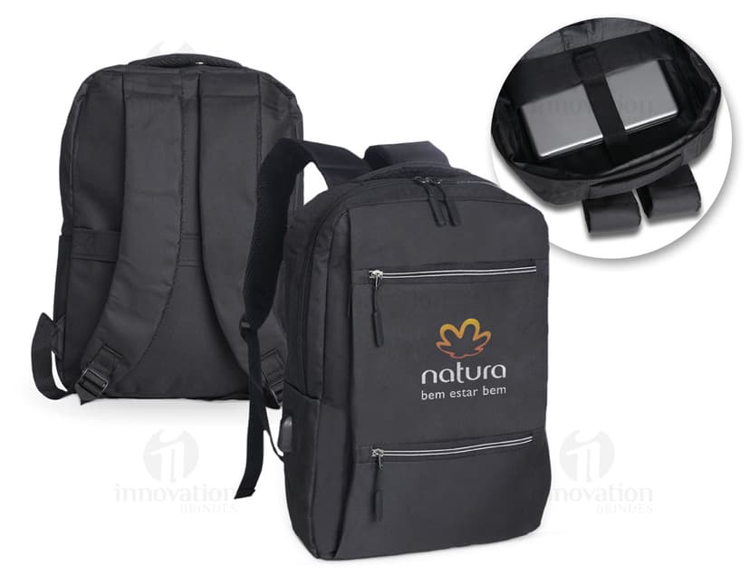 Mochila para notebook em couro preto - ideal para viagens de negócios e executivos modernos. Leve, elegante e espaçosa, com diversos compartimentos para praticidade. Garanta já a sua!