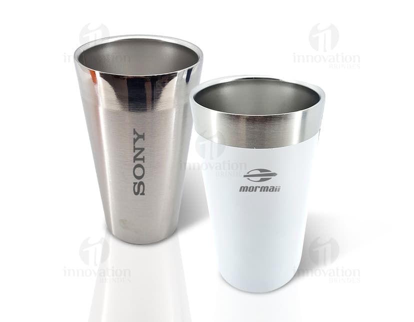 Copo Térmico 473ml: Ideal para manter sua bebida favorita na temperatura perfeita por mais tempo. Design elegante e funcional para te acompanhar em todas as ocasiões. Aproveite a praticidade e o estilo deste utensílio de qualidade.