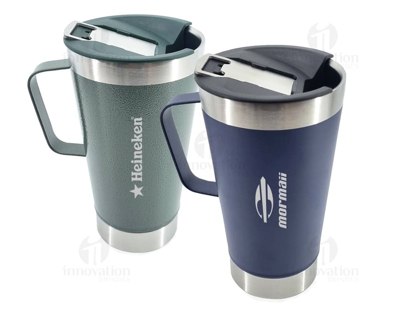 Caneca térmica inox 550ml - Mantenha sua bebida favorita quente por mais tempo com essa caneca térmica de aço inoxidável de 550ml. Ideal para café, chá e outras bebidas. Perfeita para uso em casa, no trabalho ou em viagens. Garanta a sua!
