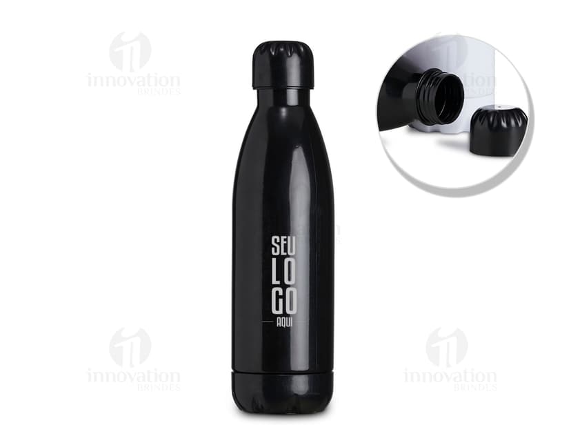Garrafa Plástica 700ml - Ideal para brindes personalizados em eventos corporativos! Feita em plástico resistente, moderna e prática. Acompanhe a tendência de sustentabilidade e promova sua marca de forma elegante. Perfeita para armazenar bebidas alcoólicas, como vinhos e destilados. Adquira já a sua!