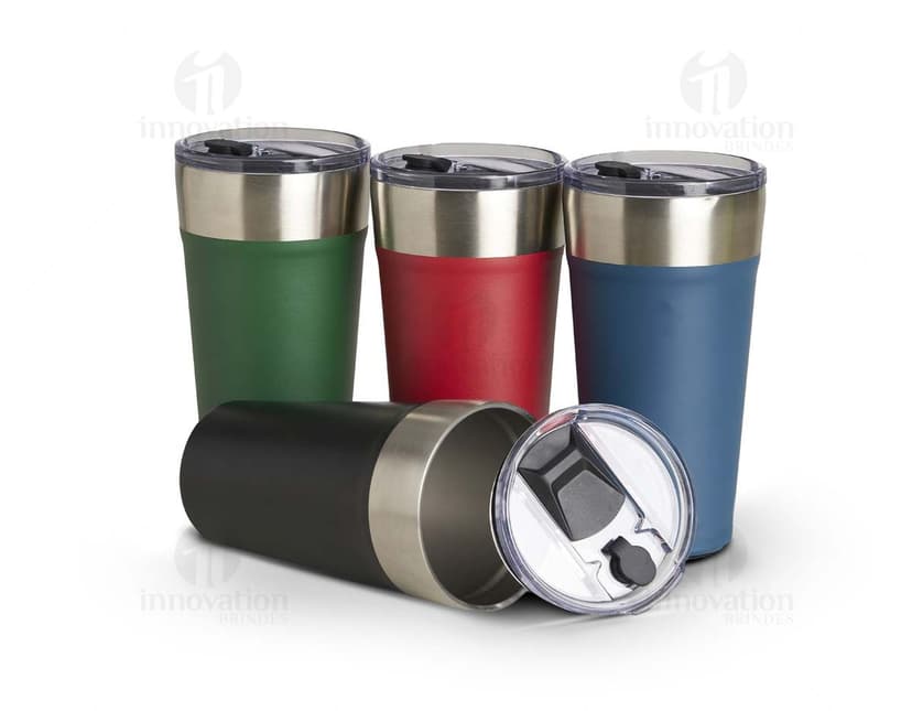Copo térmico com canudo de 500ml na cor azul.