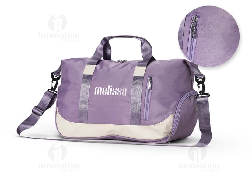 Bolsa esportiva de poliéster 28 litros - Moderna e prática, ideal para viagens ou o dia a dia. Com design elegante em preto, alças confortáveis e zíper resistente. Perfeita para quem busca estilo e funcionalidade em um único acessório.