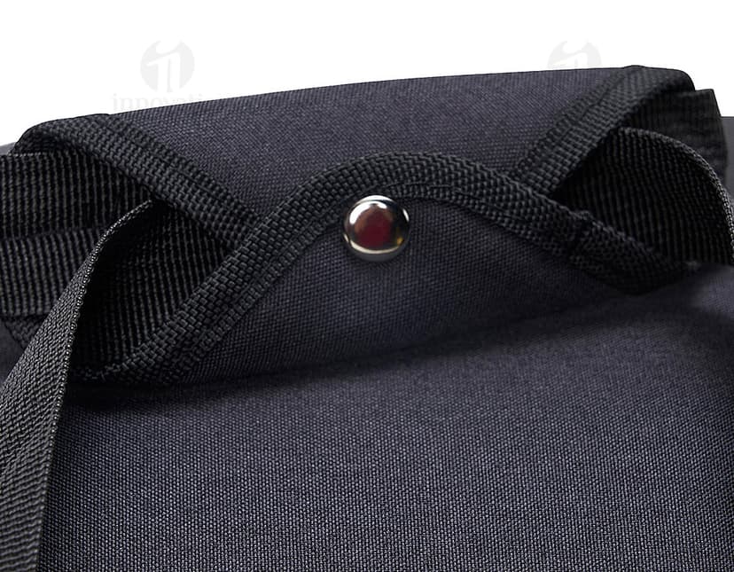 Bolsa térmica 14 litros elegante e moderna para transporte seguro de alimentos. Com alça de couro e fecho em metal, ideal para viagens e passeios. Adquira já a sua e mantenha seus alimentos frescos por mais tempo!