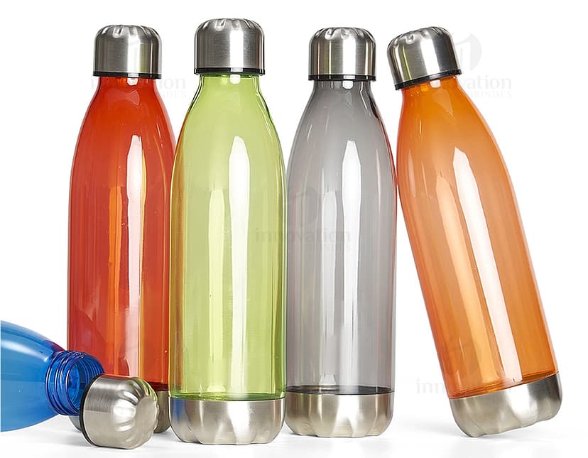 Frascos de squeeze plástico 700ml para hidratação saudável e prática. Ideal para levar sua água onde quer que vá. Garanta o seu agora!