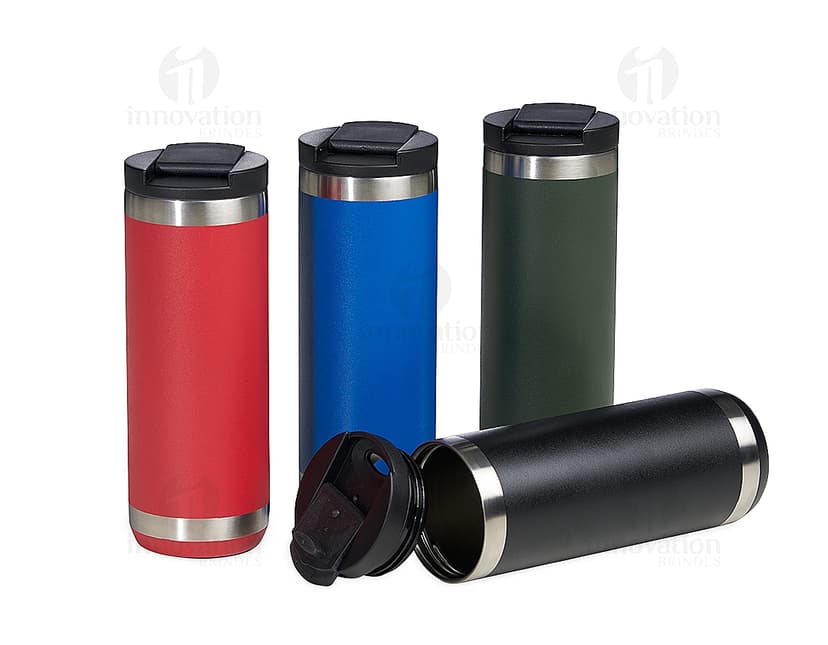 Copo Térmico 550ml em Metal Prateado - Ideal para manter suas bebidas geladas por mais tempo. Fabricado em aço inoxidável de alta qualidade, é perfeito para o dia a dia. Mantenha-se hidratado com estilo e praticidade. Adquira o seu agora!