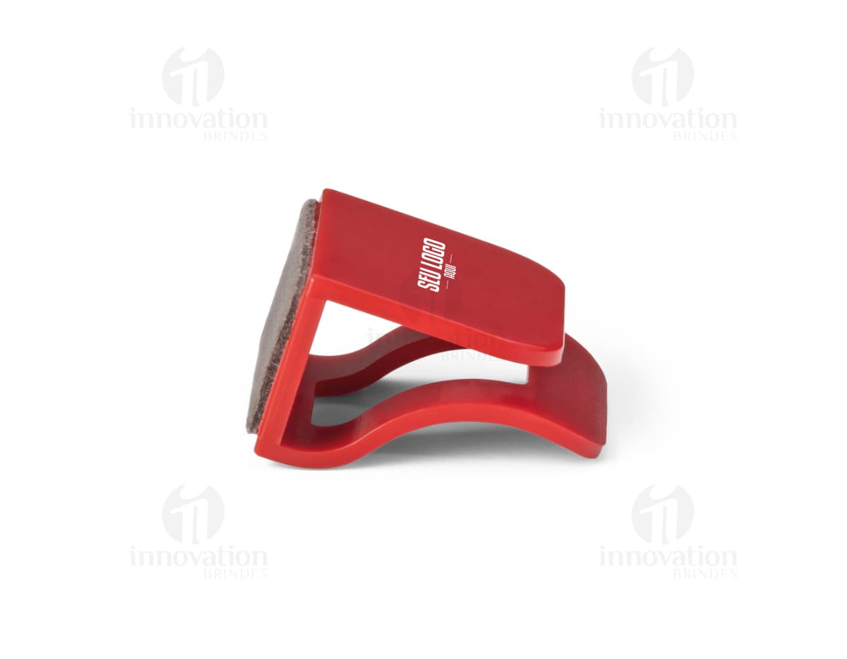 Protetor de webcam com design elegante e prático para garantir sua privacidade. Proteja-se com estilo e segurança. Ideal para uso pessoal e profissional. Adquira já o seu!
