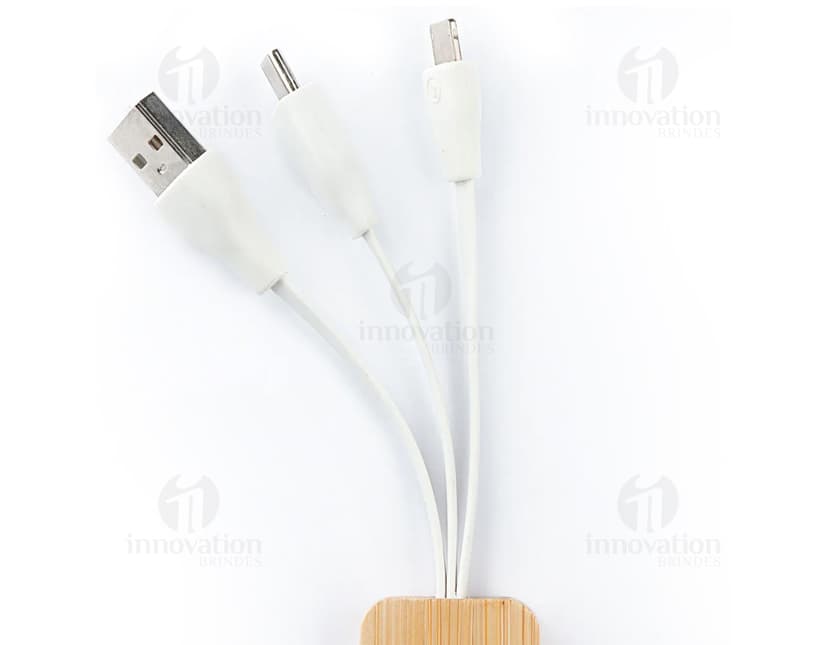 Chaveiro com cabo USB - Prático e funcional para estar sempre conectado. Este dispositivo eletrônico compacto é perfeito para carregar seu celular ou transferir dados de forma rápida. Ideal para quem busca praticidade no dia a dia. Adquira já o seu! #chaveiro #caboUSB #dispositivoeletronico #conectividade