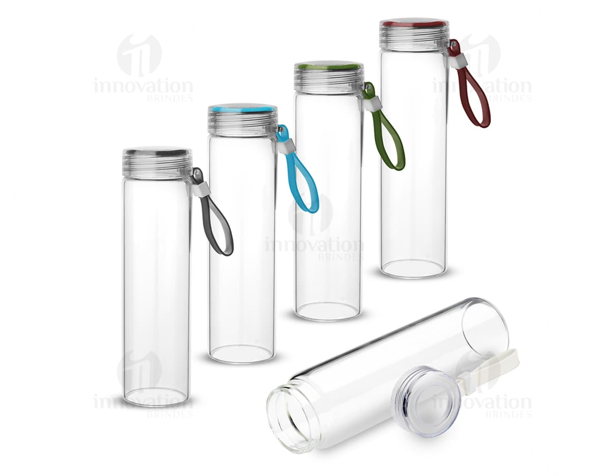 Squeeze de Vidro 500ml transparente com tampa de metal e parte interna de silicone.