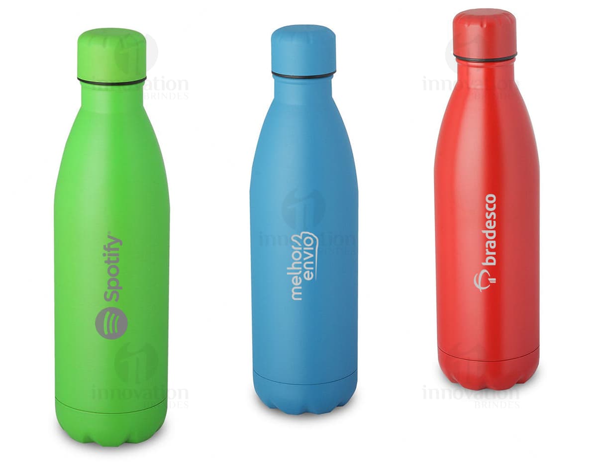 Squeeze de Aço Inox 750ml - Ideal para manter suas bebidas sempre frescas e na temperatura desejada. Perfeito para levar para a academia, trabalho ou viagens. Garanta já o seu!