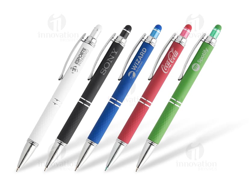Caneta Touch com acabamento emborrachado em metal prateado, design moderno e elegante. Ideal para escrita e desenho, possui ponta afiada e função touch para utilização em dispositivos digitais.