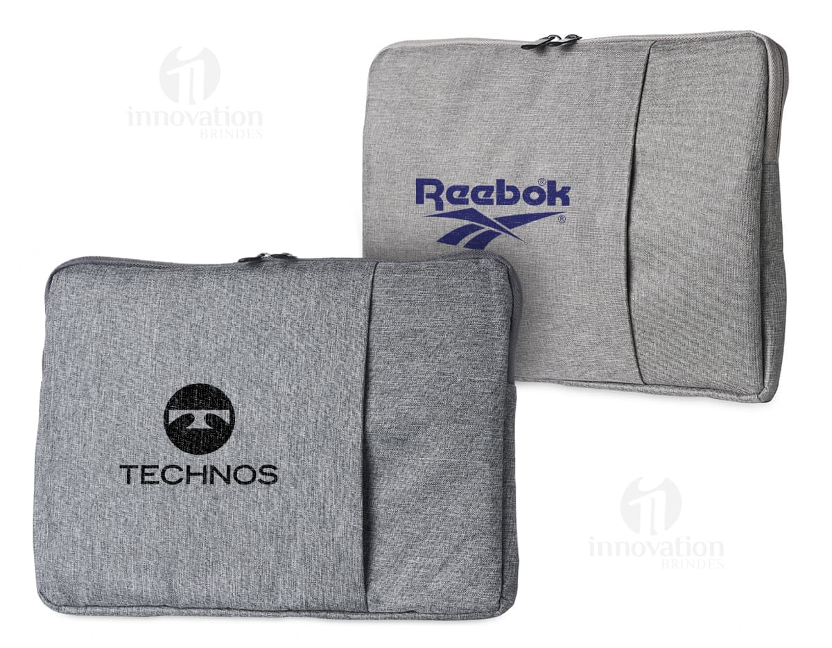 Pasta de couro marrom e preta para notebook 14 polegadas, com fecho de zíper, alça e bolsos para armazenar documentos e acessórios. Ideal para proteger e transportar seu computador com estilo e elegância.