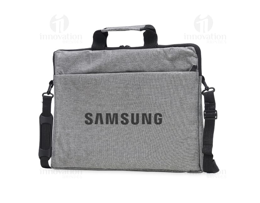 Mala de negócios em couro preto, com alça e fecho de metal. Perfeita para armazenar e transportar objetos pessoais, como notebooks de 15,6 polegadas. Elegante e moderna, ideal para viagens a trabalho ou compras.