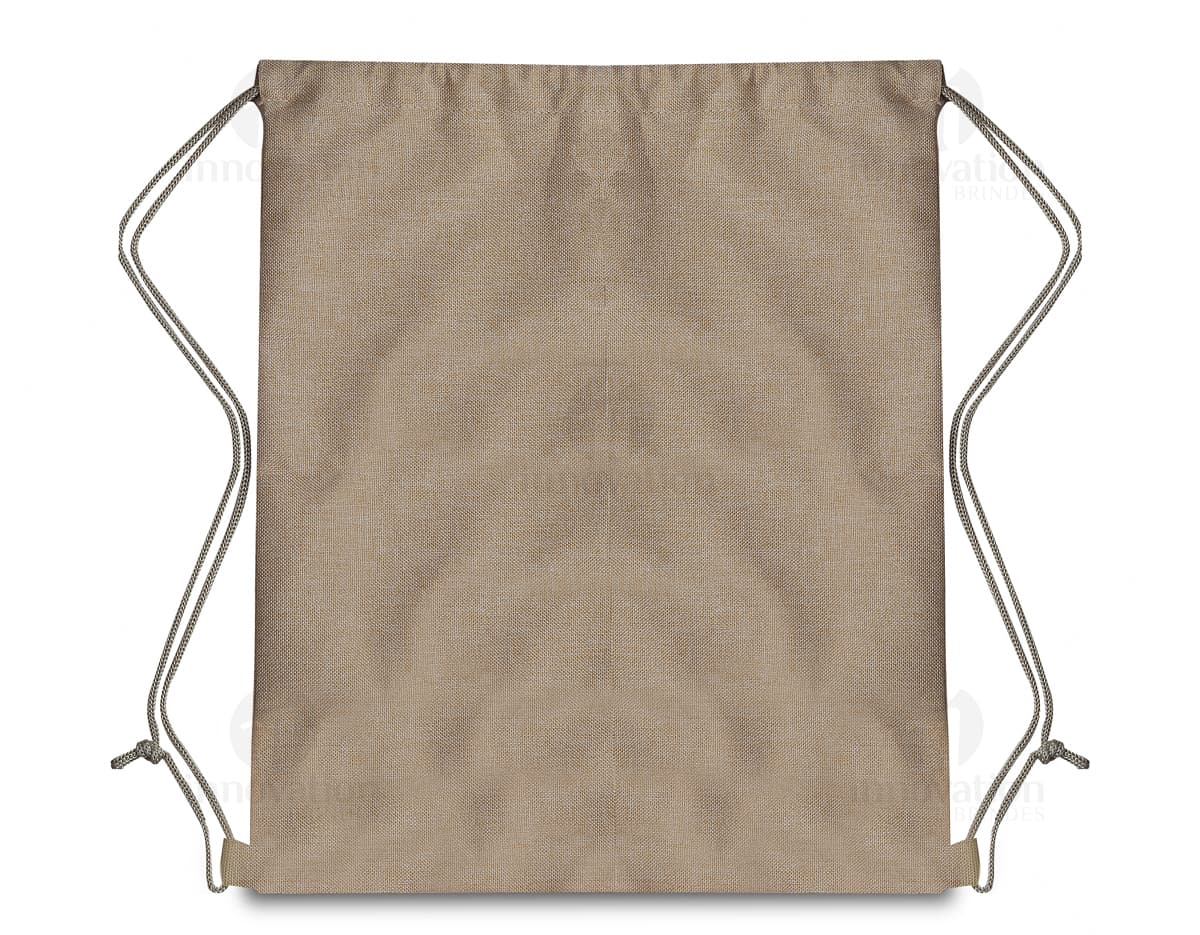 Saco mochila de papel em estilo vintage e antigo, com textura de papel envelhecido e desgastado. O saco está vazio e de cor marrom, remetendo a um antigo caderno ou diário.